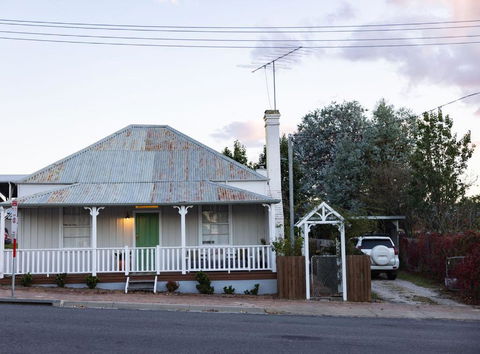 Mill Cottage - Broome Tourism 0