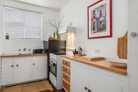 Modern City-Fringe Apartment In New Town - Broome Tourism 3