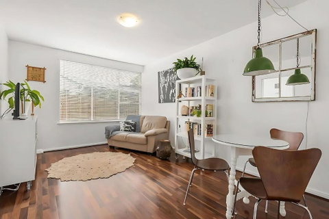Modern City-Fringe Apartment In New Town - Broome Tourism 2