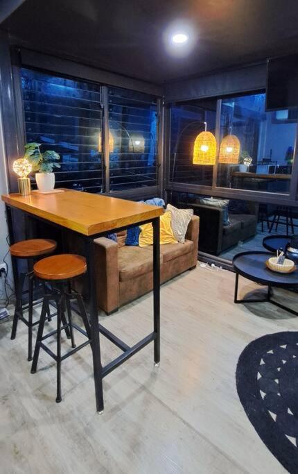 Moogie Pod - Trendy Tiny Getaway - Broome Tourism 2