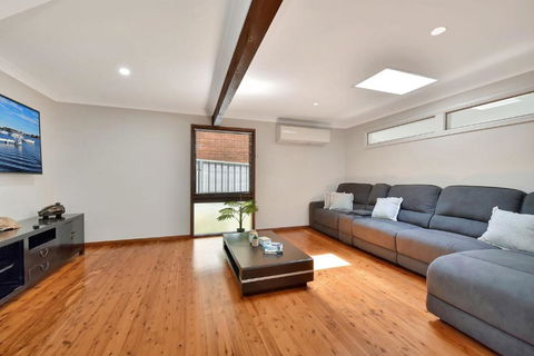 NEW PropertyBreezy Bayside Haven At Brightwaters - Broome Tourism 2