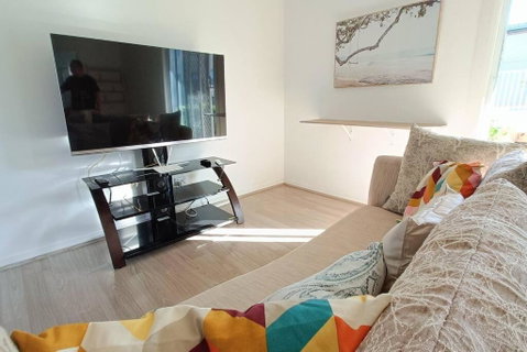 New And Cozy 2 Bedrooms Granny Flat With Aircon & Pool - Broome Tourism 1