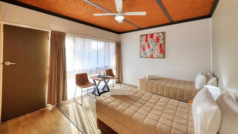 Motel Meneres - Broome Tourism 3