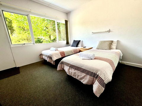 Mount Beauty Motor Inn - Broome Tourism 2