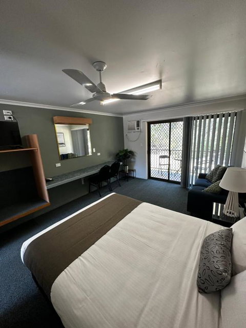 Murgon Motor Inn - Broome Tourism 1