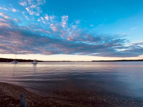 New Property Seabreeze Bungalow - Lakeview Sunset Delight At Sunshine On Lake Macquarie - Broome Tourism 0