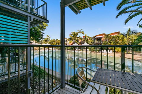 Noosa Lakes Resort - Broome Tourism 1