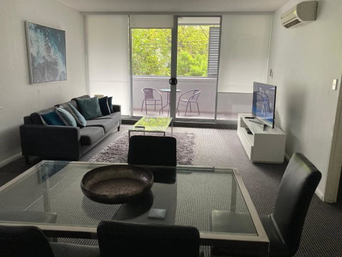 North Sydney Wyndel Apartments-MIL1005 - Broome Tourism 0