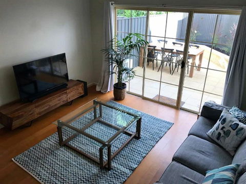 Norwood Saltbush Retreat With Wifi - Broome Tourism 1