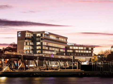 Novotel Devonport - Broome Tourism 3