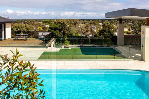 OASIS ON SUNSET - Tranquility Close To The Ocean - Broome Tourism 0