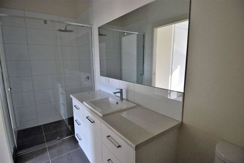 Old Port Townhouse Central To Everything - Broome Tourism 2