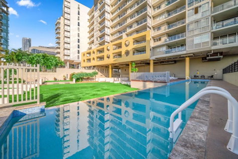 Oxygen Apartments - Broome Tourism 0