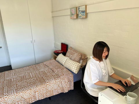 Ozi Village Cardigan - Broome Tourism 2