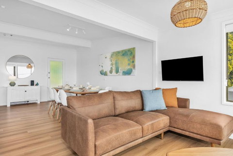 Pambula Little Beach House - Broome Tourism 3