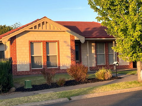 Park View Cottage - Broome Tourism 0