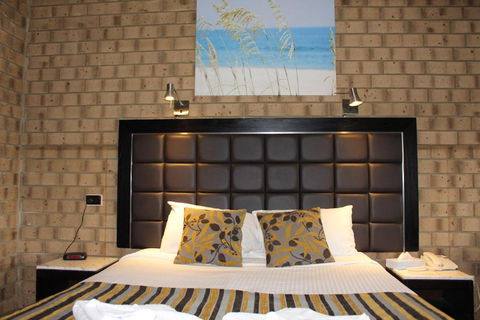 Pavlos Motel - Broome Tourism 0