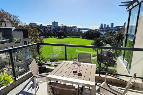 Penthouse With Private Terrace, Parking + 2 Pools - Broome Tourism 2