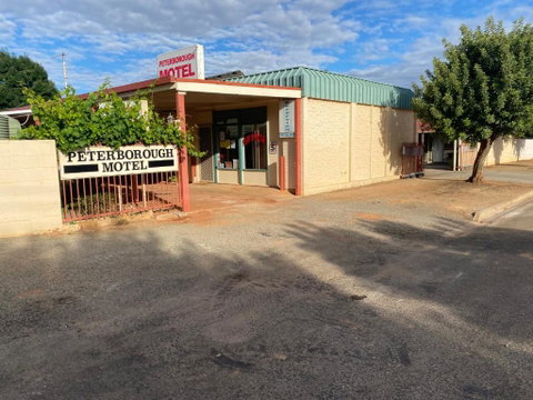 Peterborough Motel - Broome Tourism 3