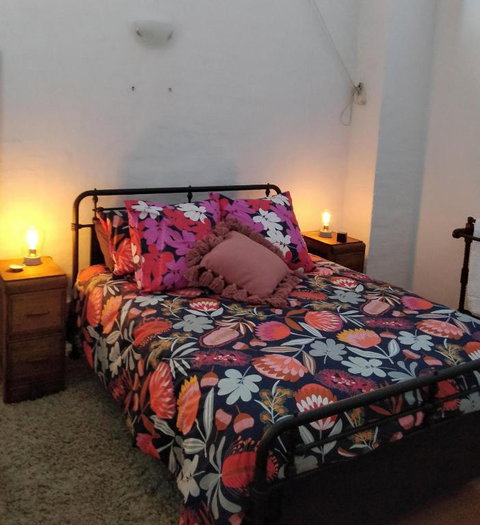 Pips On Mitchell - Beautiful Historic Apartment - Broome Tourism 1