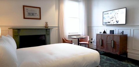 Portarlington Grand Hotel - Broome Tourism 2