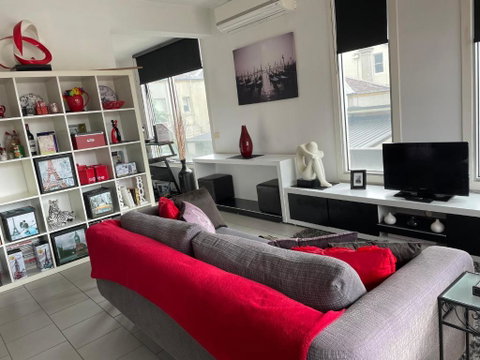 Radiance - Chic Fitzroy Street Apartment - Broome Tourism 0