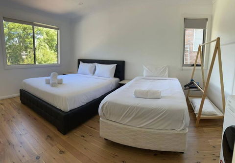 Private Studio House Unit In Dundas Valley - Broome Tourism 3