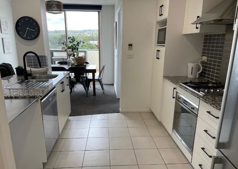 Qbn Cracker: 2BR, 2BA, 2 Secure B/ Ment Car Parks - Broome Tourism 3