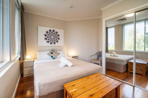 Quaint Auchenflower 1B1B Apt W Parking Close To UQ - Broome Tourism 3