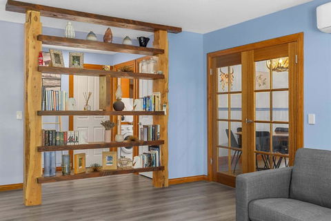 Quaint Garden Oasis With Free Parking - Broome Tourism 1