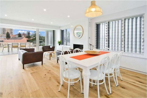 Queenscliff Penthouse - Beachfront - Broome Tourism 3