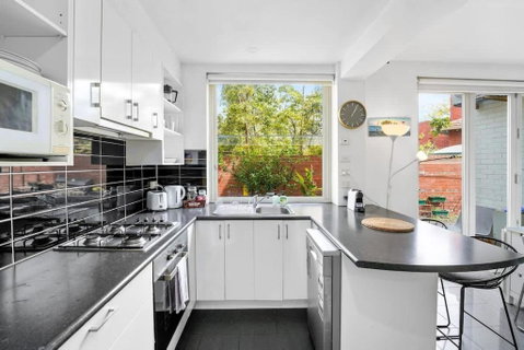 Quiet And Peaceful Beachside 1BR Retreat W Parking - Broome Tourism 1