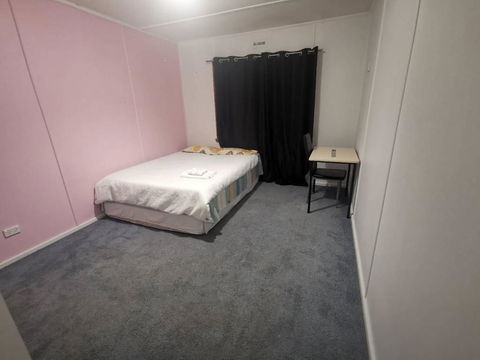 Quiet Room With Off Street Parking In Hobart - Broome Tourism 2