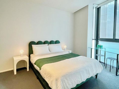 RARE Luxury Waterfront Living - Broome Tourism 2