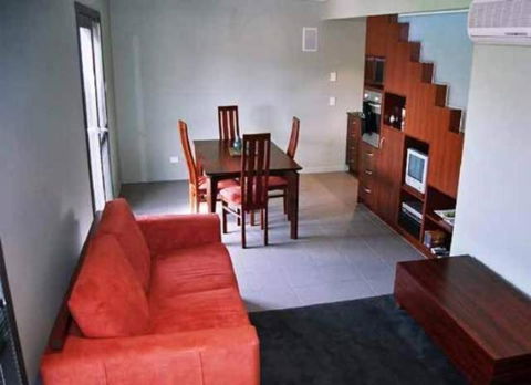 Red Brier Cottage Accommodation - Broome Tourism 2