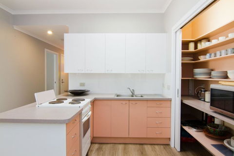 Atticus Cottage - Broome Tourism 1