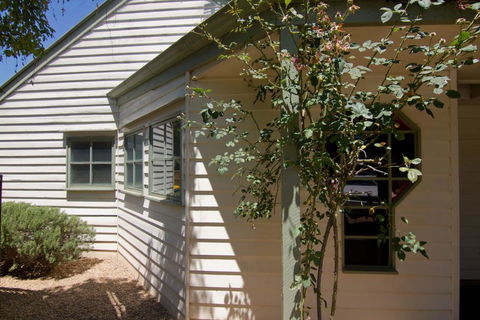 Atticus Cottage - Broome Tourism 0