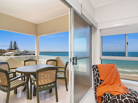 Avalon 3 - Views To Die For - Across The Road From Convent Beach - Broome Tourism 0