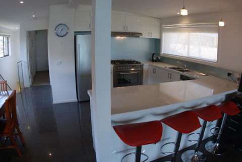 Award Winning Beach Front Retreat - Broome Tourism 2