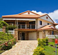 Away on Massinger Street - Broome Tourism