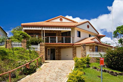 Away On Massinger Street - Broome Tourism 0