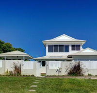 Away on Seaview Street - Broome Tourism