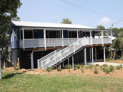 Azure - Broome Tourism 0