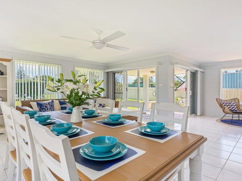 Azure Waters - Perfectly Positioned With Ocean Views - Broome Tourism 2
