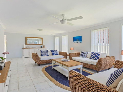 Azure Waters - Perfectly Positioned With Ocean Views - Broome Tourism 0