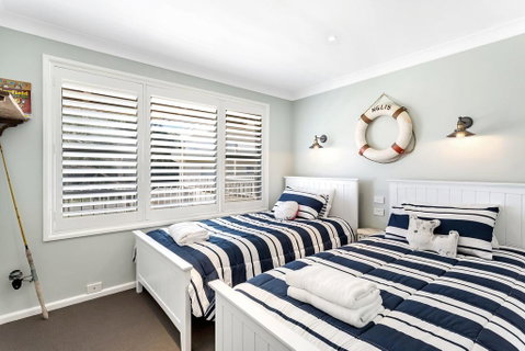 Bagnall Avenue, 1 - Broome Tourism 3