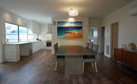 Baillieu Breeze - Broome Tourism 0