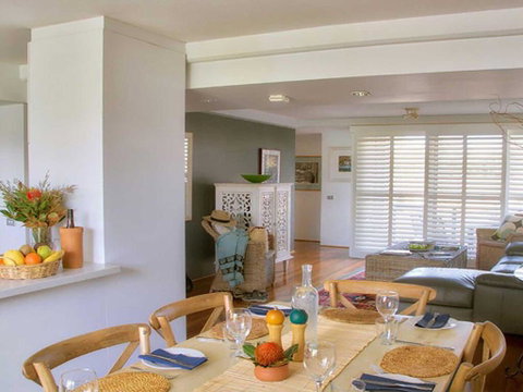 Barefoot' 7/44 Marine Drive - Fabulous Fingal Bay - Broome Tourism 1