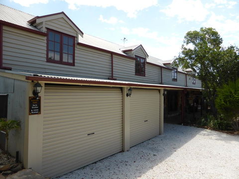 Barossa Barn Bed And Breakfast - Broome Tourism 2