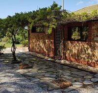 Barossa Glen - Henri's Cottage - Bed  Breakfast - Broome Tourism